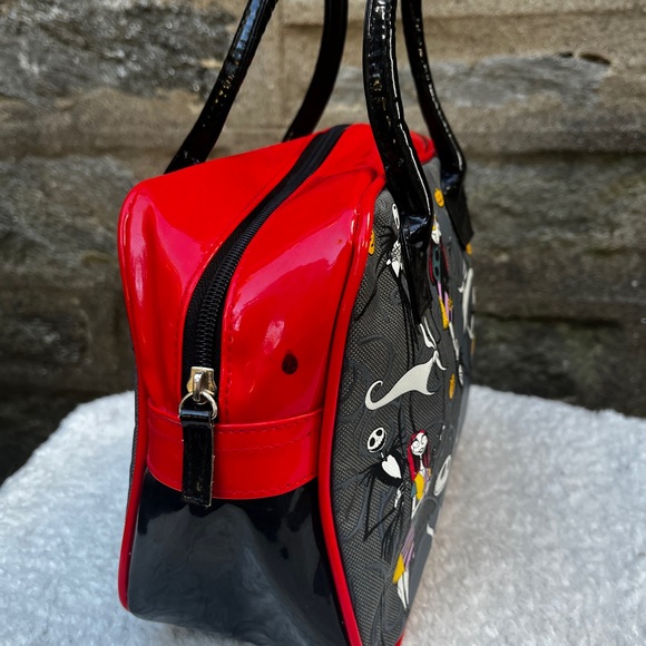 Walt Disney World Tim Burton’s The Nightmare Before Christmas Purse Case Bag - Picture 3 of 5